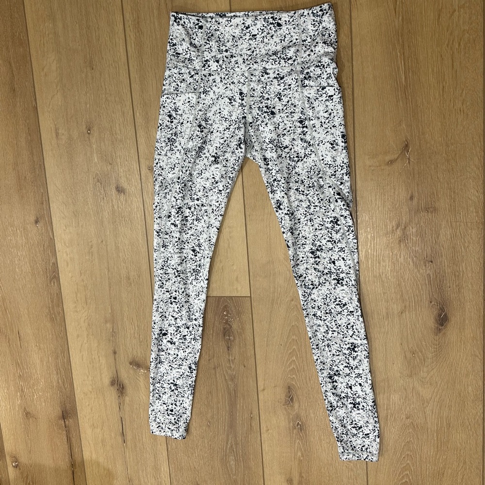 Athleta size ST (small tall) leggings